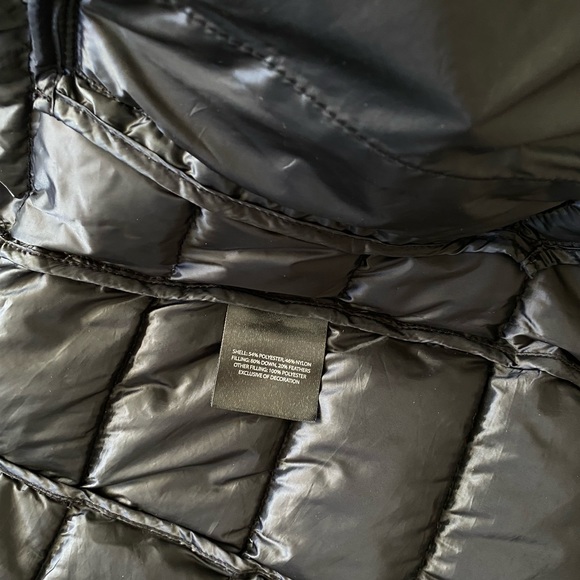 Tahari black down jacket size xs - Picture 5 of 9